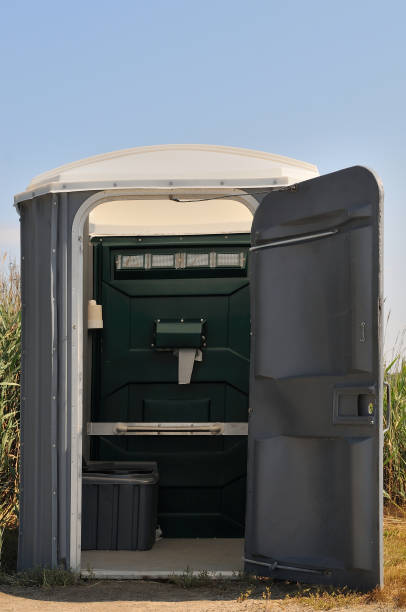 Best Porta potty delivery and setup  in Riverside, AL